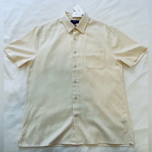 Vince - New Short Sleeve Vacation Shirt in Bone size Small - Picture 4 of 5